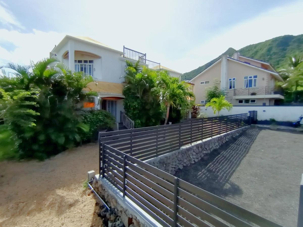 Tulsi Apartment & Studio La Gaulette Exterior foto